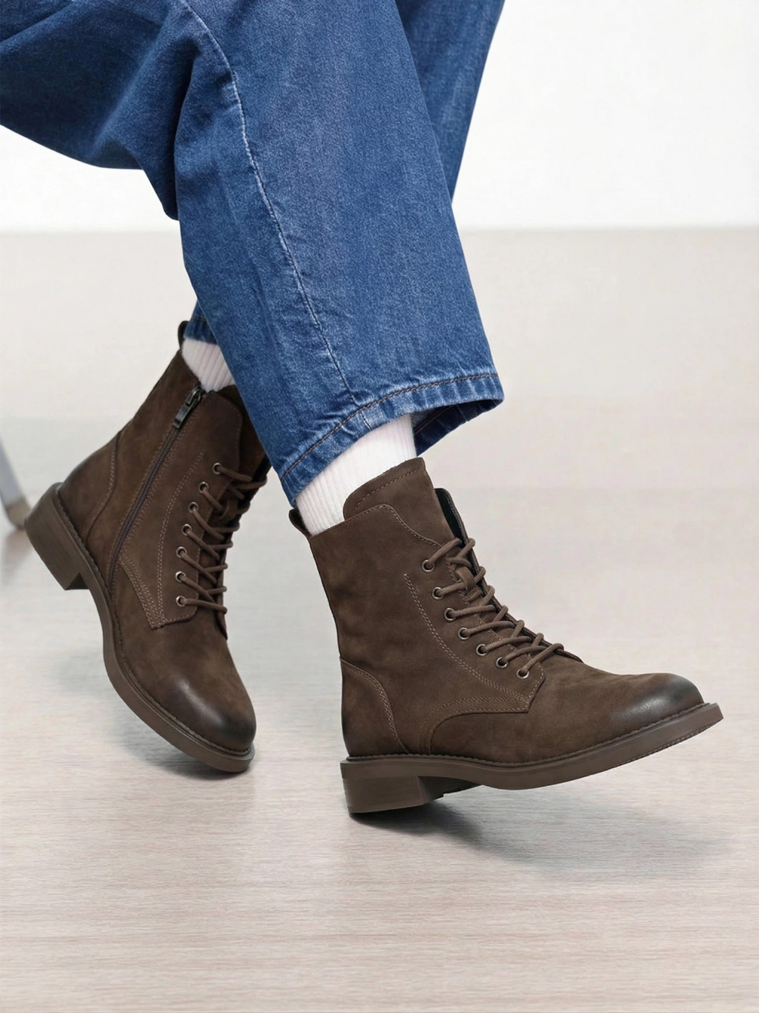 Ботинки-дерби оливкового цвета на широком среднем каблуке